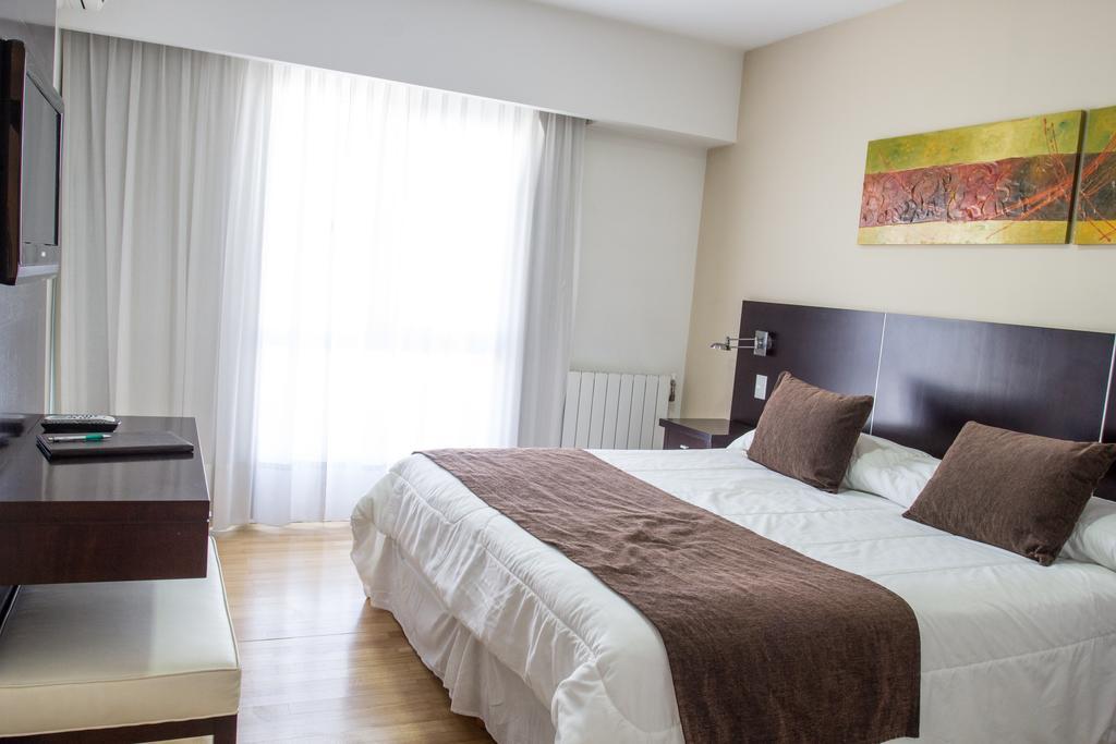 Agua Dulce Hotel Tandil Habitación foto